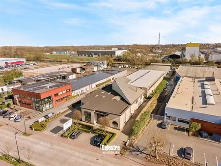 uniek bedrijfsgebouw industriezone noord ii