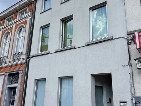 centraal gelegen appartement met 2 slaapkamers.