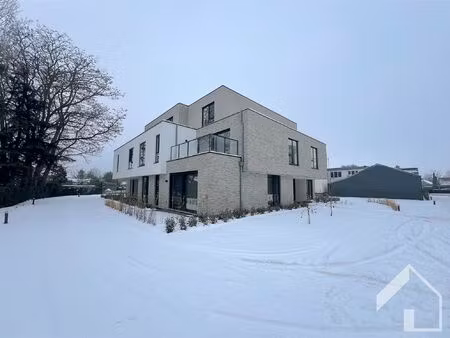 nieuwbouwappartement met staanplaats en kelderberging