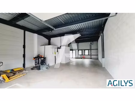 a louer - lots mixtes neufs activités/bureaux à fresnes à proximité des axes routiers à pr