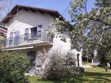 vente maison 4 pièces 90 m² à cras (38210)  360 000 €