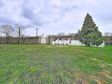 vente maison 6 pièces 198 m² à giroussens (81500)  305 000 €