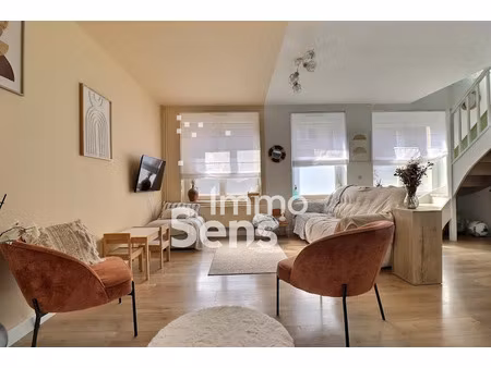 vente maison 6 pièces 185 m² à linselles (59126)  420 000 €