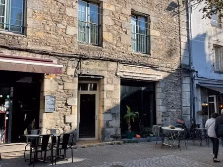 rare ! murs commerciaux en centre ville de vannes