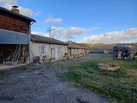 propriété à usage commercial sur lectoure