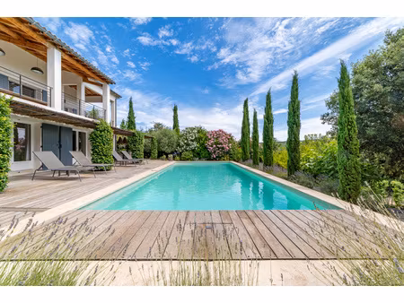 bastide 412 m²