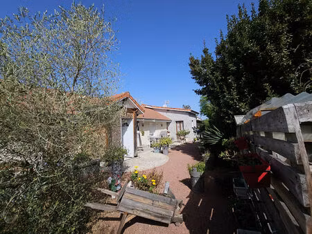 vente maison 3 pièces 62m2 billère 64140 - - surface privée