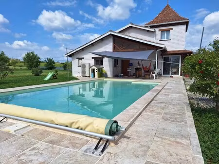maison en ossature bois avec vue  au calme et proche des commodités