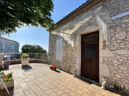 bien rare : superbe maison de village avec jardin et vue incroyable