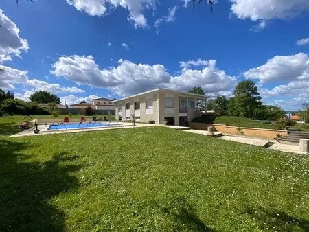maison d'architecte avec piscine
