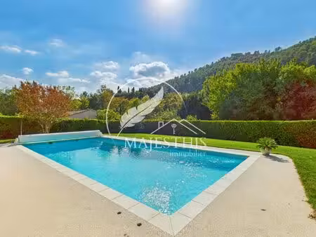 villa familiale rénovée appartement indépendant 7 559 m2 de terrain piscine 12 x 6