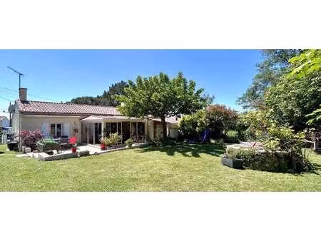 vente maison viager aux moutiers-en-retz (44760) : à vendre viager / 90m² les moutiers-en-