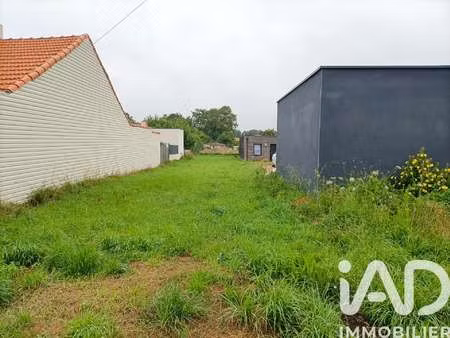 vente terrain à couëron (44220) : à vendre / 393m² couëron