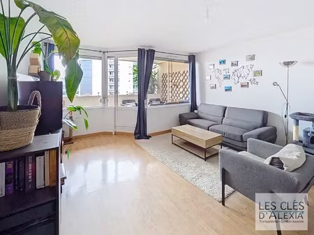 joli t3 avec balcon  cave et parking