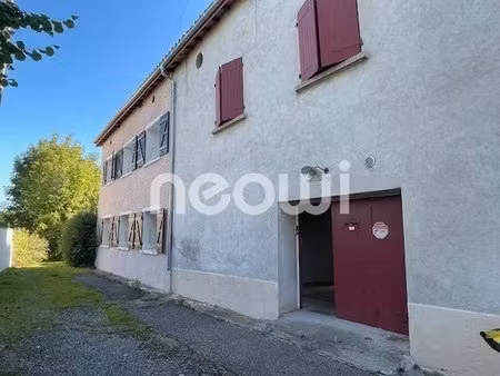 plateau à aménager avec garage