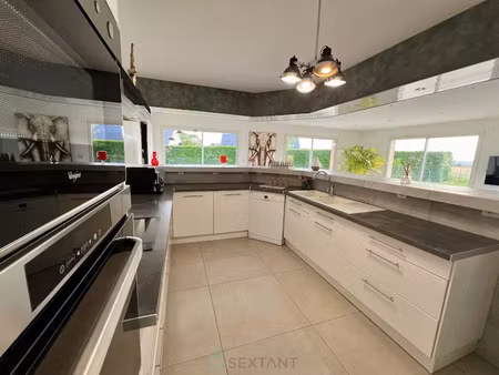 vente maison 4 pièces 168 m² à martin-eglise (76370)  475 000 €