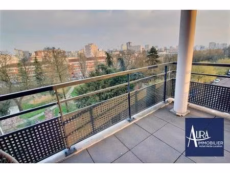 appartement 3 pièce(s) 64 m2