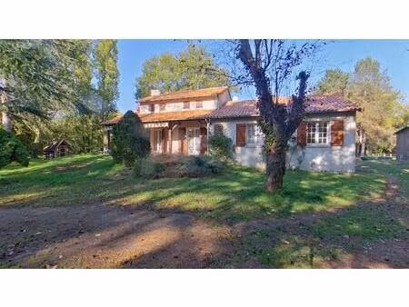 maison de plain-pied à gouex 86 de 136.25 m² implantée sur + de 3.5 hectares