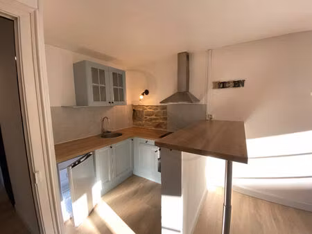 location d'un appartement 2 pièces - domfront en poiraie