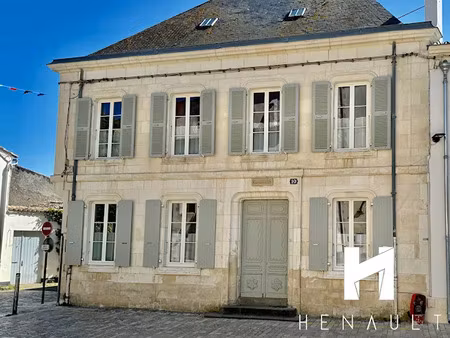 vente maison 8 pièces 188.85 m² à la couarde-sur-mer (17670)  1 700 000 €