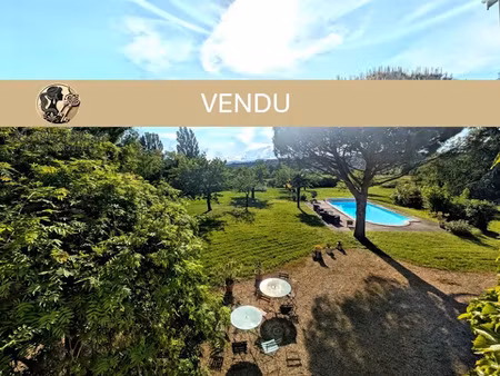 vente maison 8 pièces 237 m² à saint-genis-laval (69230)  1 200 000 €