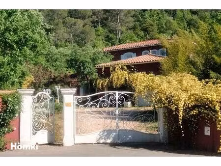 à vendre ! villa en deux logements à l’horizontal 324 m² au calme absolu !