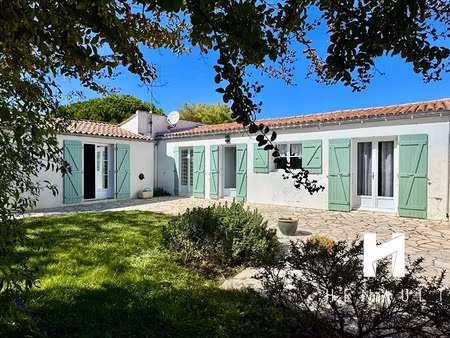 vente maison 4 pièces 100.4 m² à le bois-plage-en-re (17580)  756 000 €