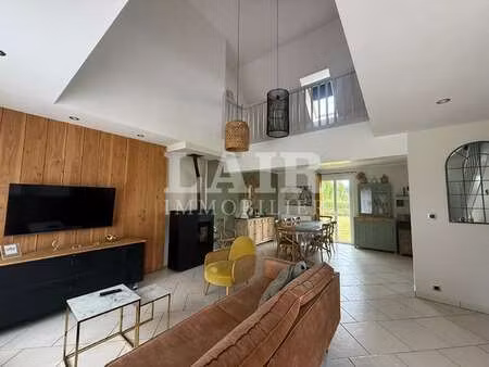 location maison meublé à moulins-la-marche (61380) : à louer meublé / 109m² moulins-la-mar