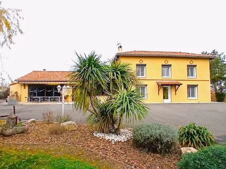 vente maison 16 pièces 446 m² à lugan (81500)  690 000 €