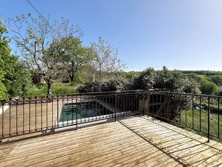 maison en pierre rénovée avec piscine et grange - à 30 minutes de sarlat