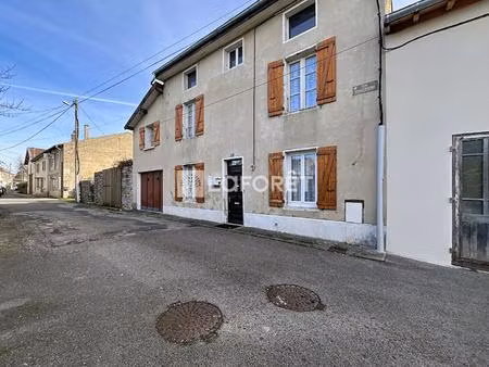 maison centre-village saint-amour