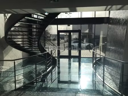 location local professionnel 605m² bischheim 67800