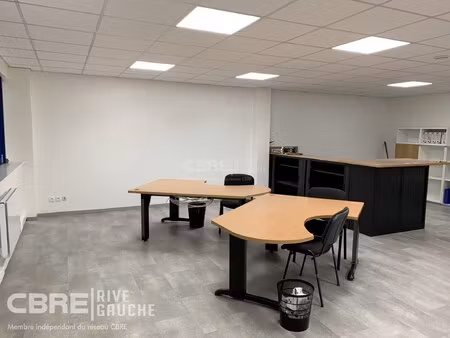 location local professionnel 60m² hoenheim 67800