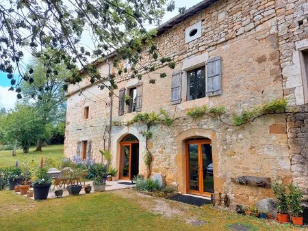 ancien moulin dans un havre de serenité dans le triangle d'or