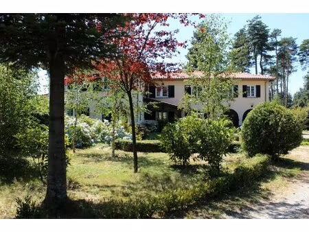 belle propriété de plus de 4 hectares