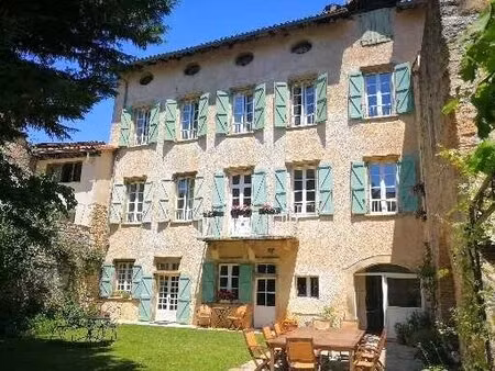 gemme historique à saint antonin noble val