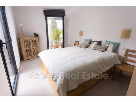 location appartement 2 pièces 50 m² à vence (06140)