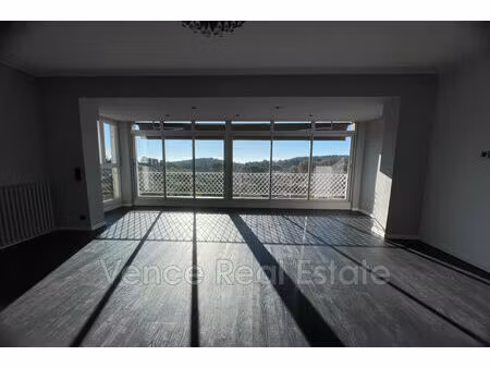 location maison 103 m² à vence (06140)