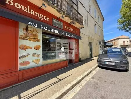 location commerce 2 pièces 58 m² à bagnols-sur-cèze (30200)