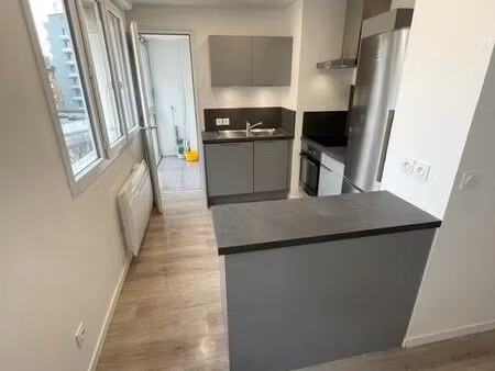 location appartement 2 pièces 53 m² à grenoble (38000)