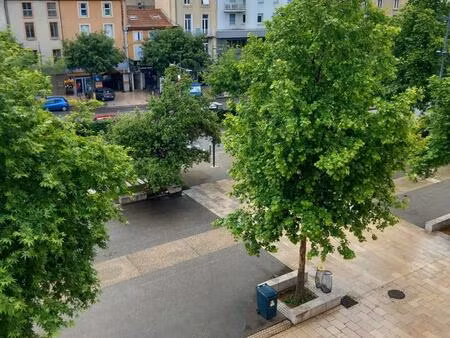 location appartement 1 pièce 23 m² à valence (26000)