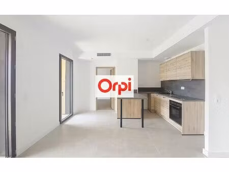 location appartement  41 m² t-2 à porto-vecchio  778 €