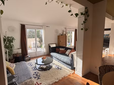 jolie maison sollies pont.