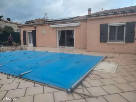 villa 5 pièces 115 m²