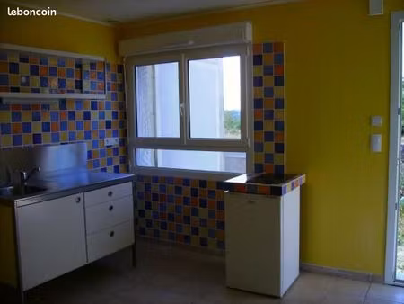 t1 32m2 la haye fouassiere bourg