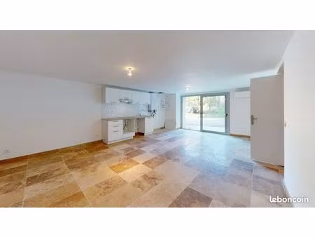 appartement 3 pièces 90 m²