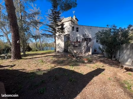 maison atypique de 195 m² sur terrain de 5 800 m² – vue exceptionnelle sur le fleuve hérau