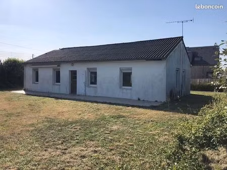 jolie maison plain pied 100 m2 à rénover entièrement commune dynamique bord de mer avec cu