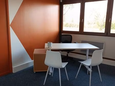 bureau à louer 11m²