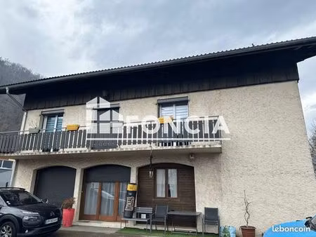 appartement 1 pièce 9 m²